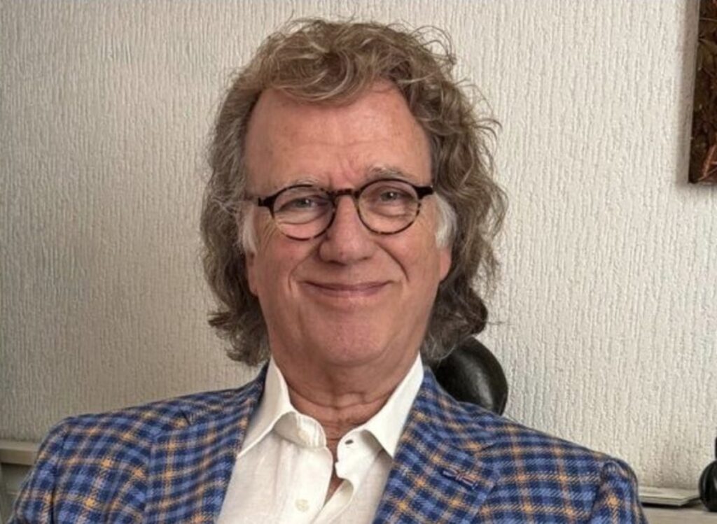 WhatsApp Image 2025 08 14 at 215733jpg